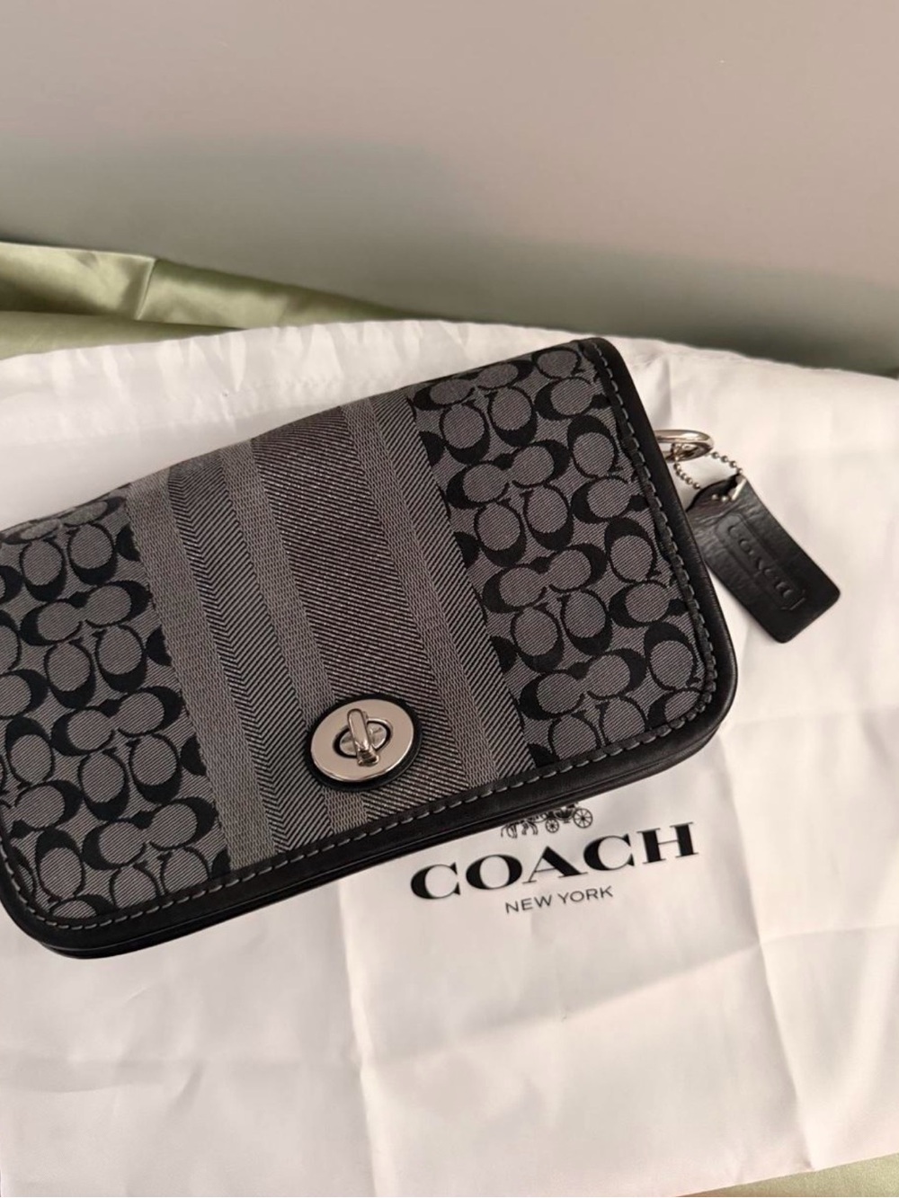 Coach Gray & Black Crossbody/shoulder bag